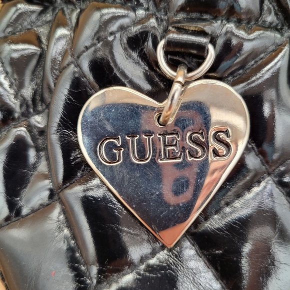 GUESS Black Quilted Women's Drawstring Pouch, Like New, Very Cute! - Picture 5 of 6